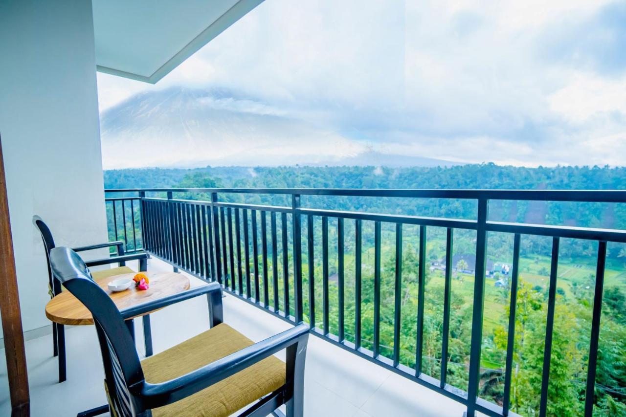 ホテル Tapa Agung View Menanga エクステリア 写真