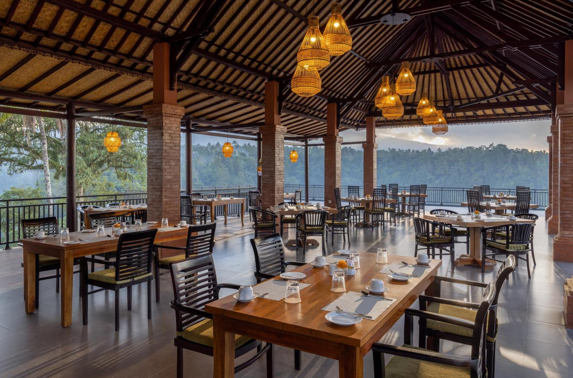 ホテル Tapa Agung View Menanga エクステリア 写真
