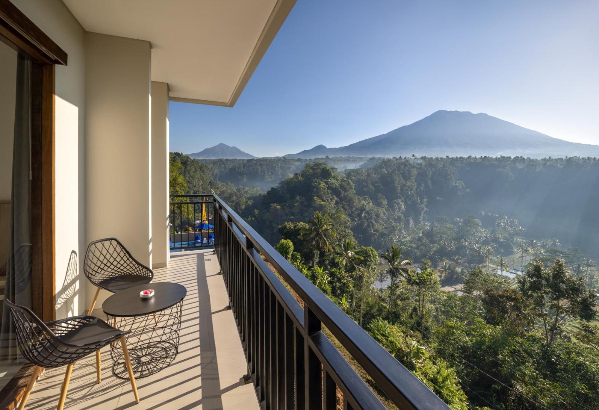 ホテル Tapa Agung View Menanga エクステリア 写真